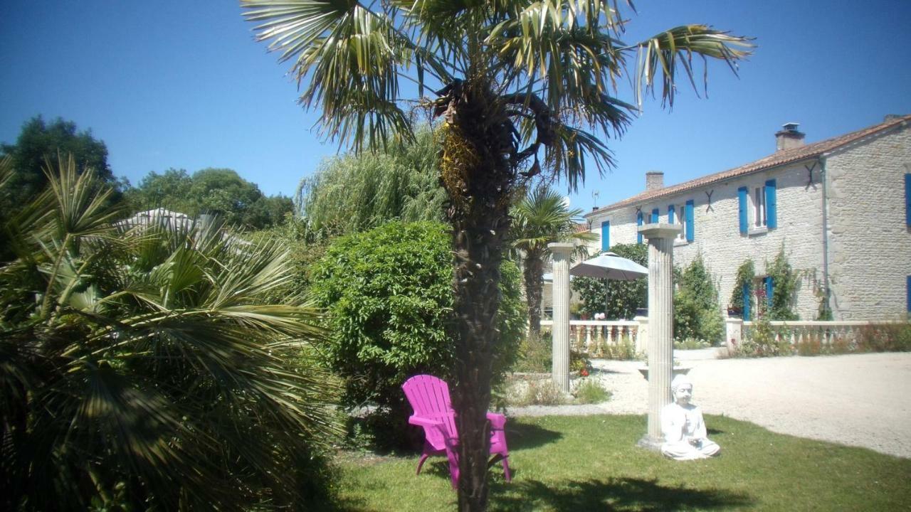 Le Clos Des Palmiers Saint-Ouen-d'Aunis Exterior photo